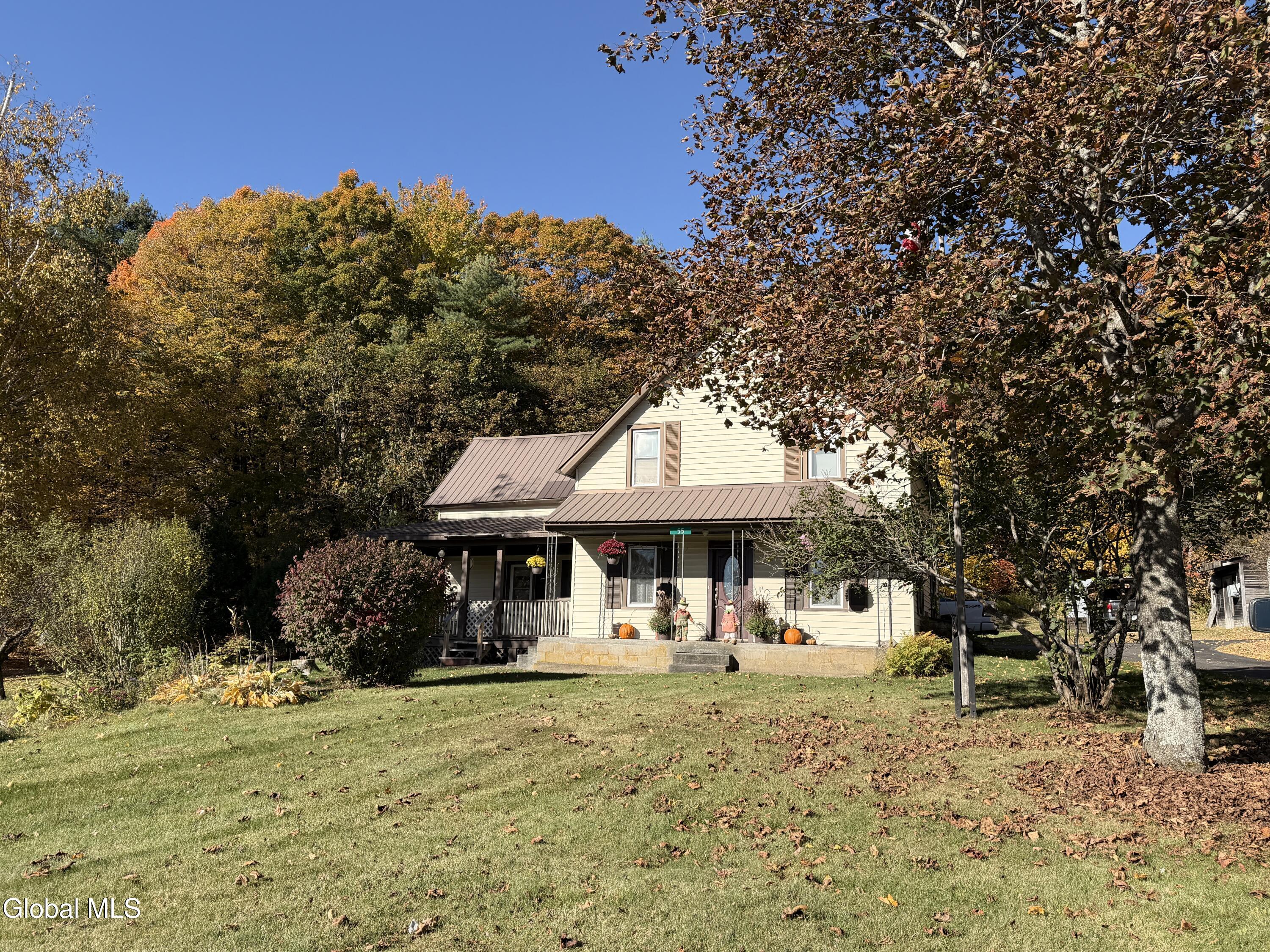 55 Bartlett Pond Road Mineville NY 12956