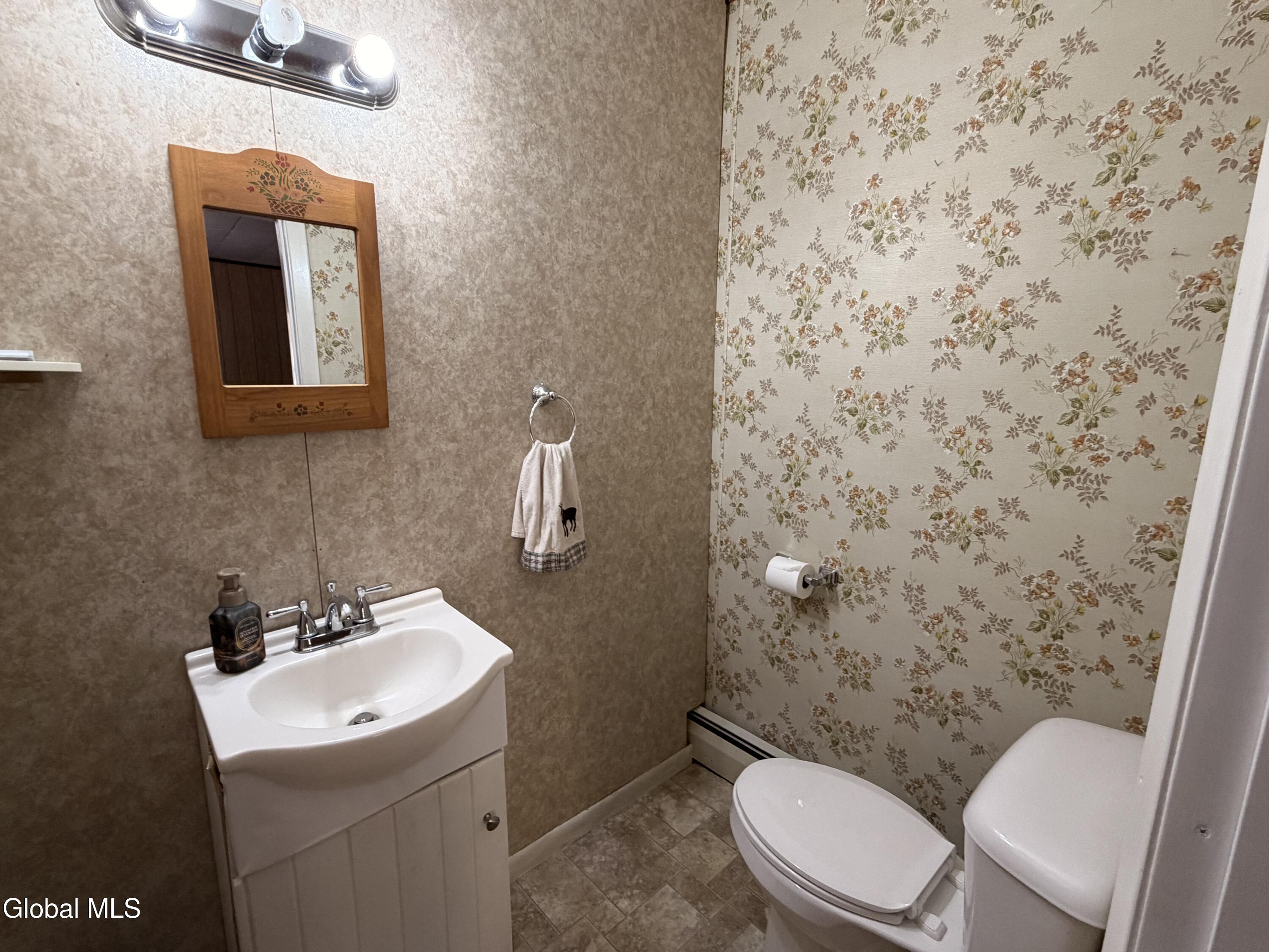 55 Bartlett Pond Road Mineville NY 12956