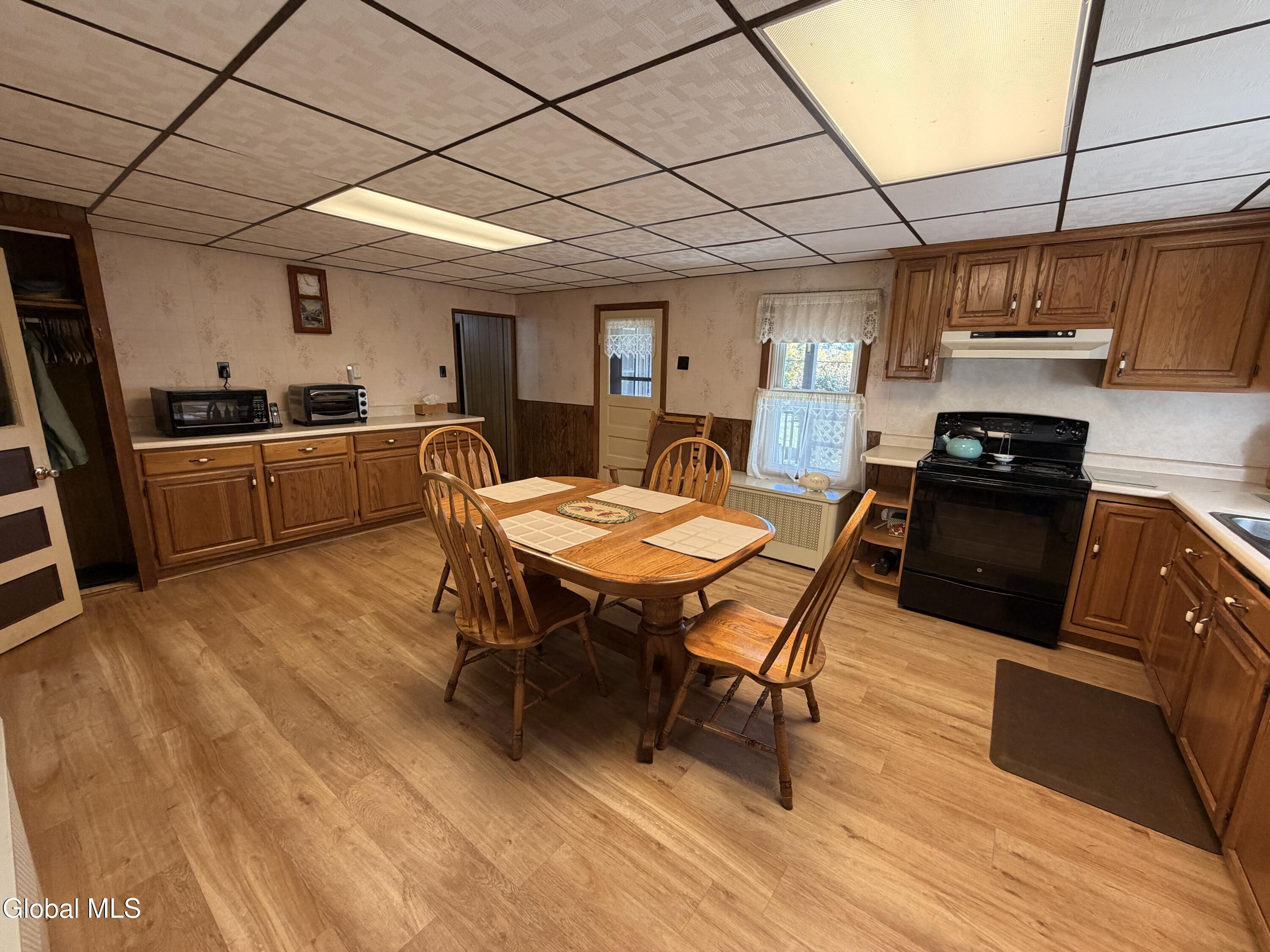 55 Bartlett Pond Road Mineville NY 12956