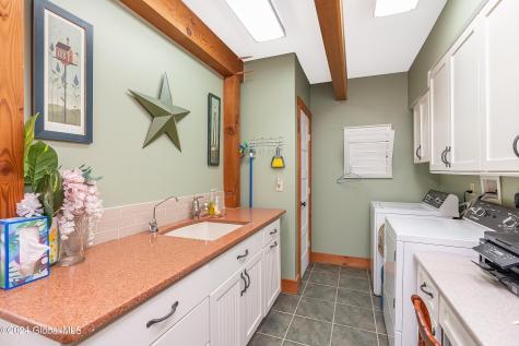 16 Rolling Ridge Drive East Greenbush NY 12061