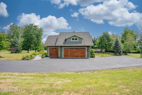 16 Rolling Ridge Drive East Greenbush NY 12061