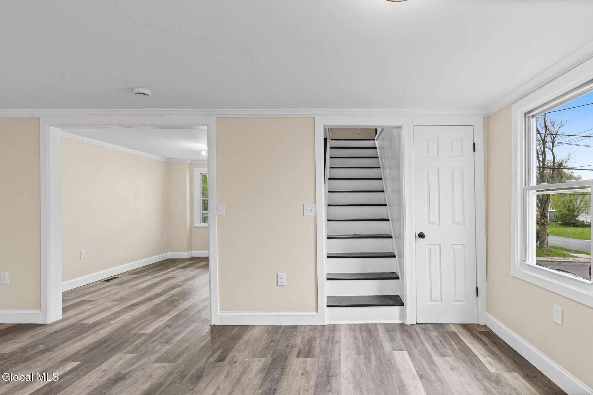 6 Mann Avenue Cohoes NY 12047
