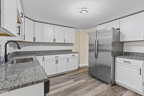 6 Mann Avenue Cohoes NY 12047