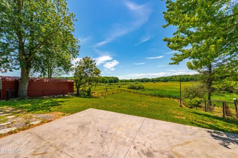 412 Font Grove Road Slingerlands NY 12159