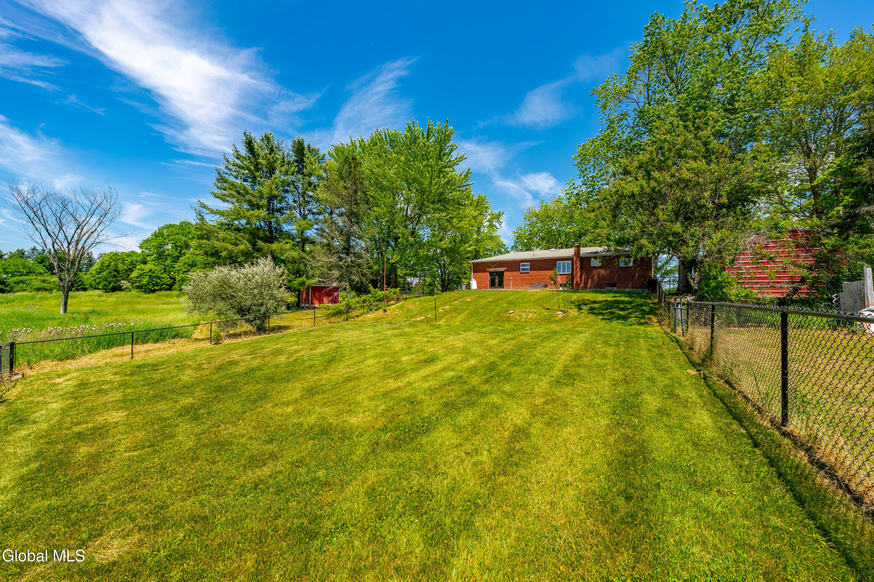 412 Font Grove Road Slingerlands NY 12159