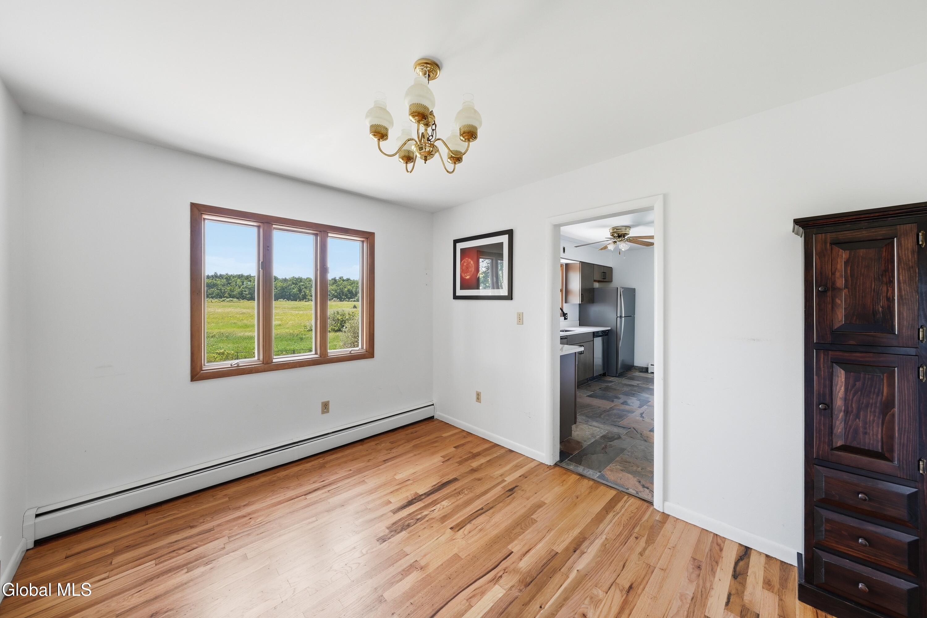 412 Font Grove Road Slingerlands NY 12159