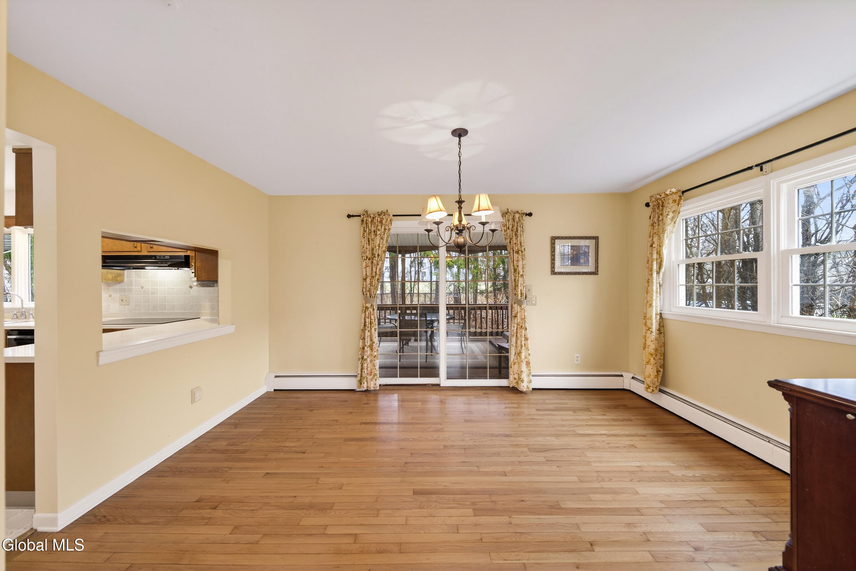 25 Alfred Drive Albany NY 12205