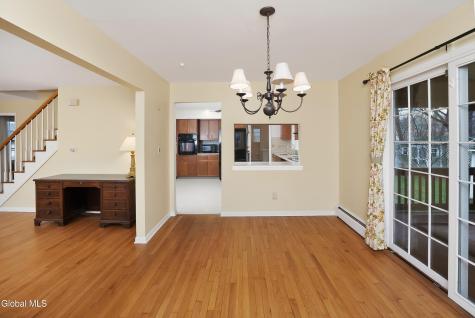 25 Alfred Drive Albany NY 12205
