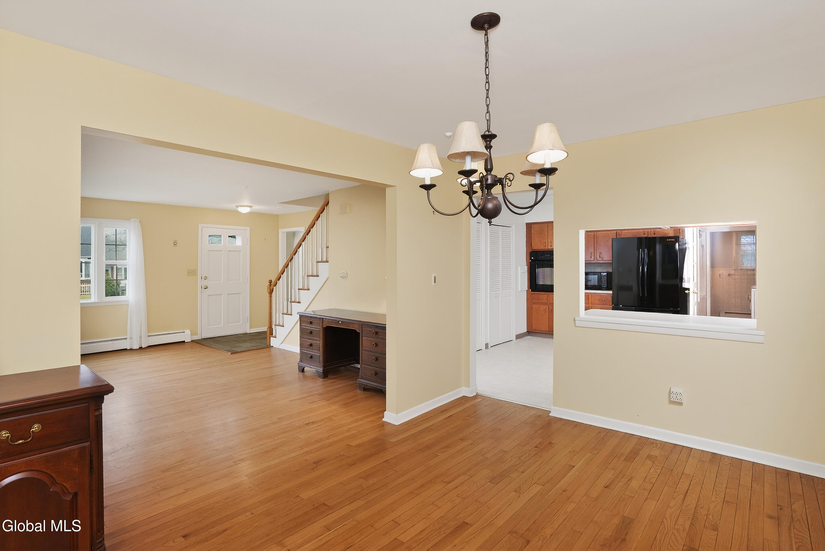 25 Alfred Drive Albany NY 12205