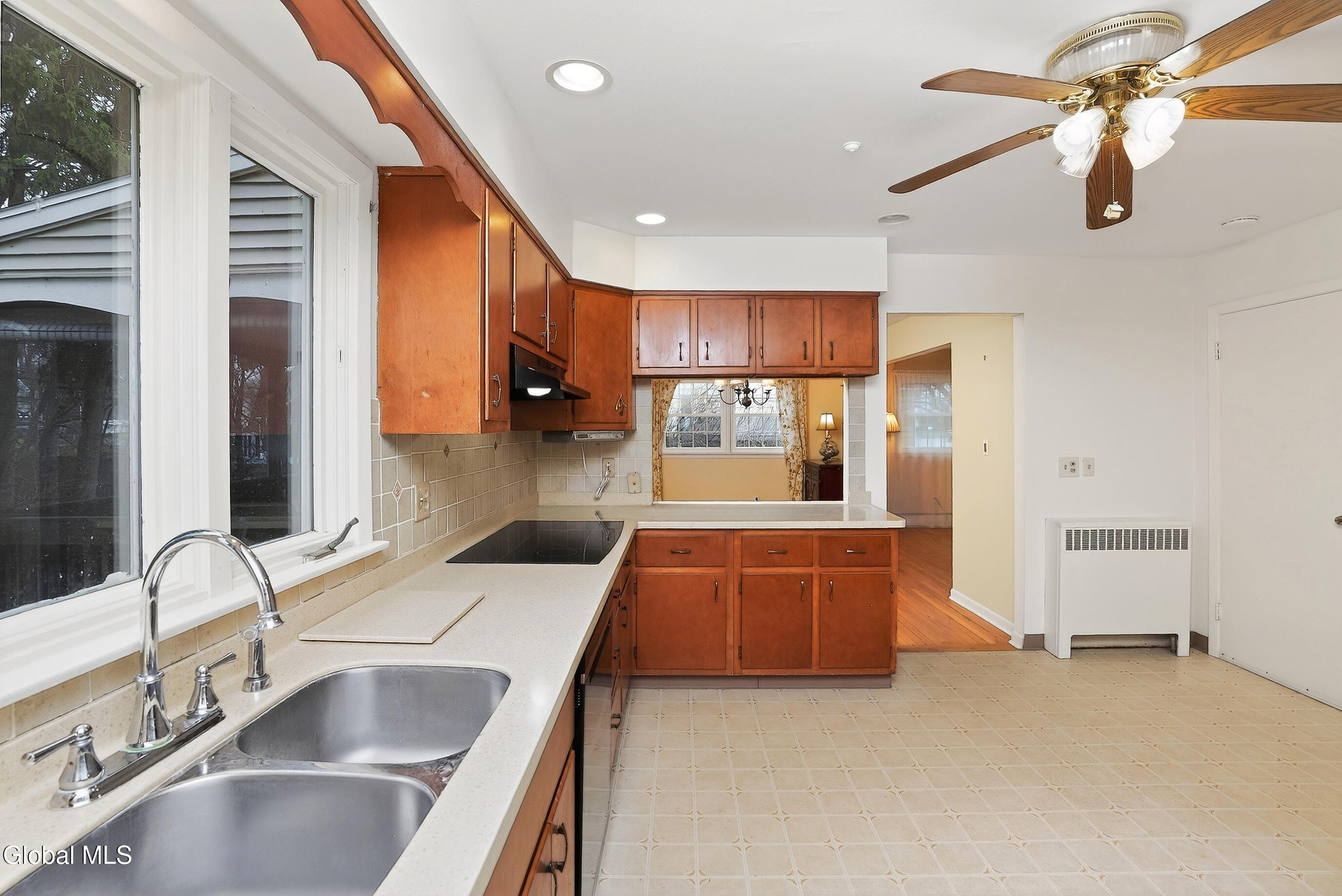 25 Alfred Drive Albany NY 12205