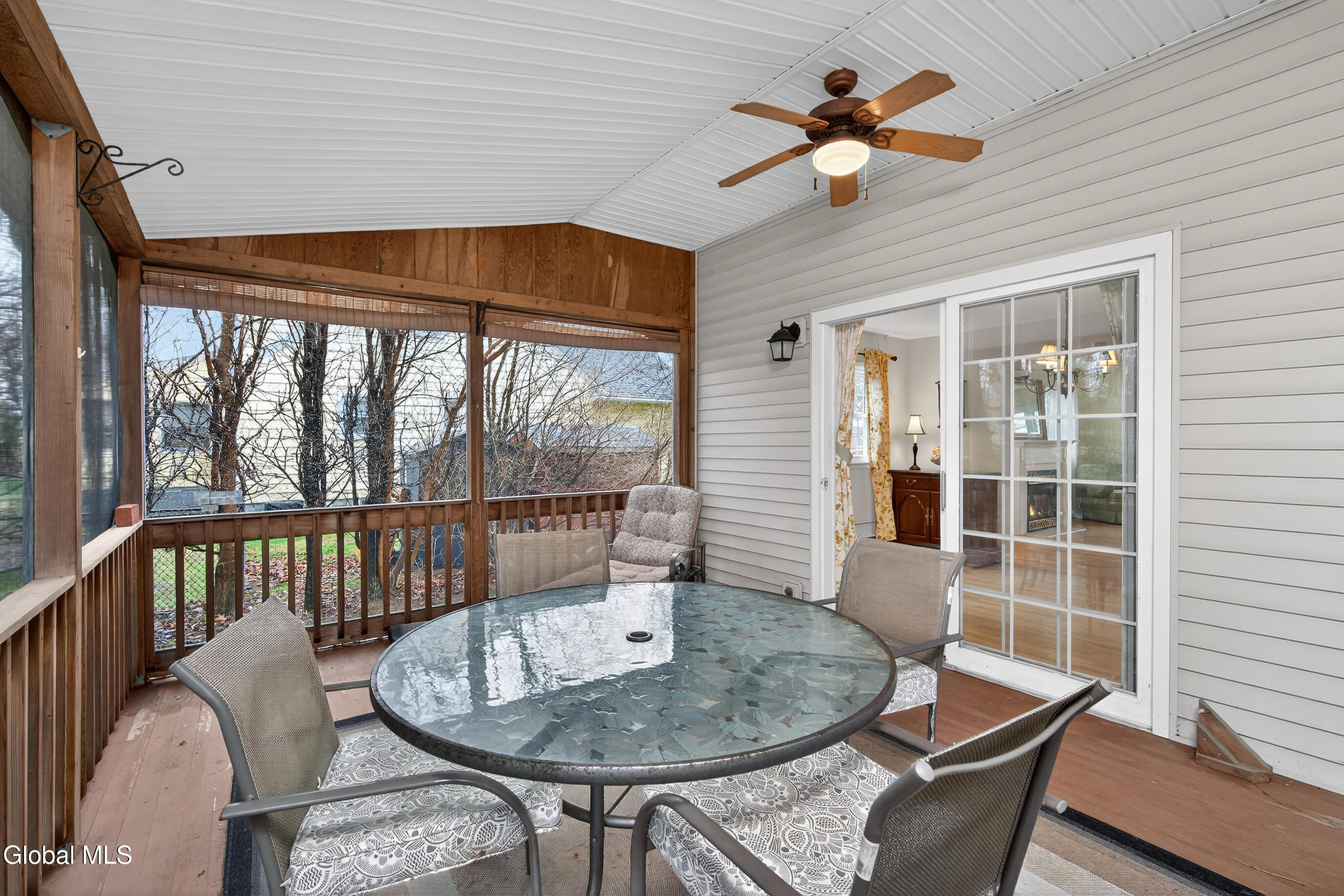 25 Alfred Drive Albany NY 12205