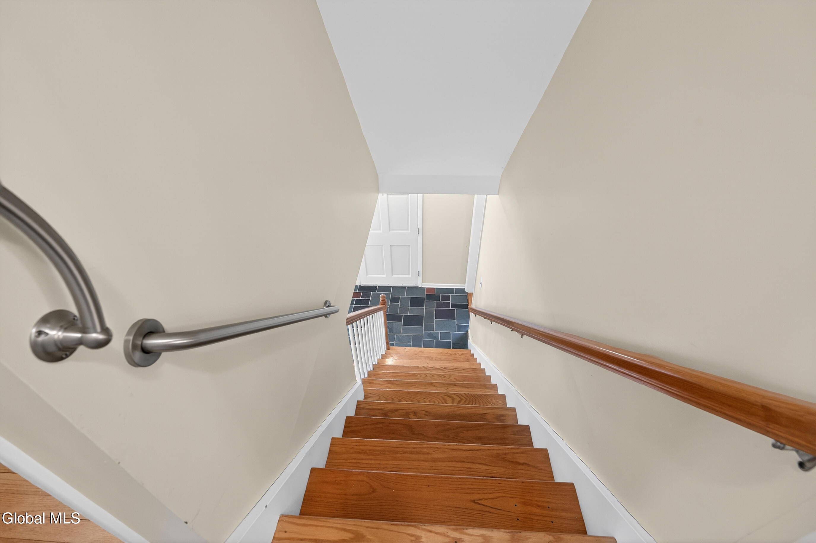 25 Alfred Drive Albany NY 12205