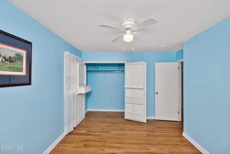 25 Alfred Drive Albany NY 12205