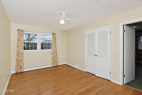 25 Alfred Drive Albany NY 12205
