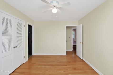 25 Alfred Drive Albany NY 12205