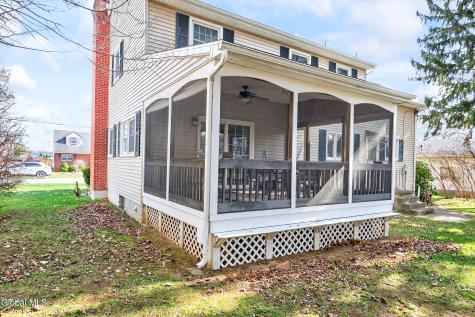 25 Alfred Drive Albany NY 12205