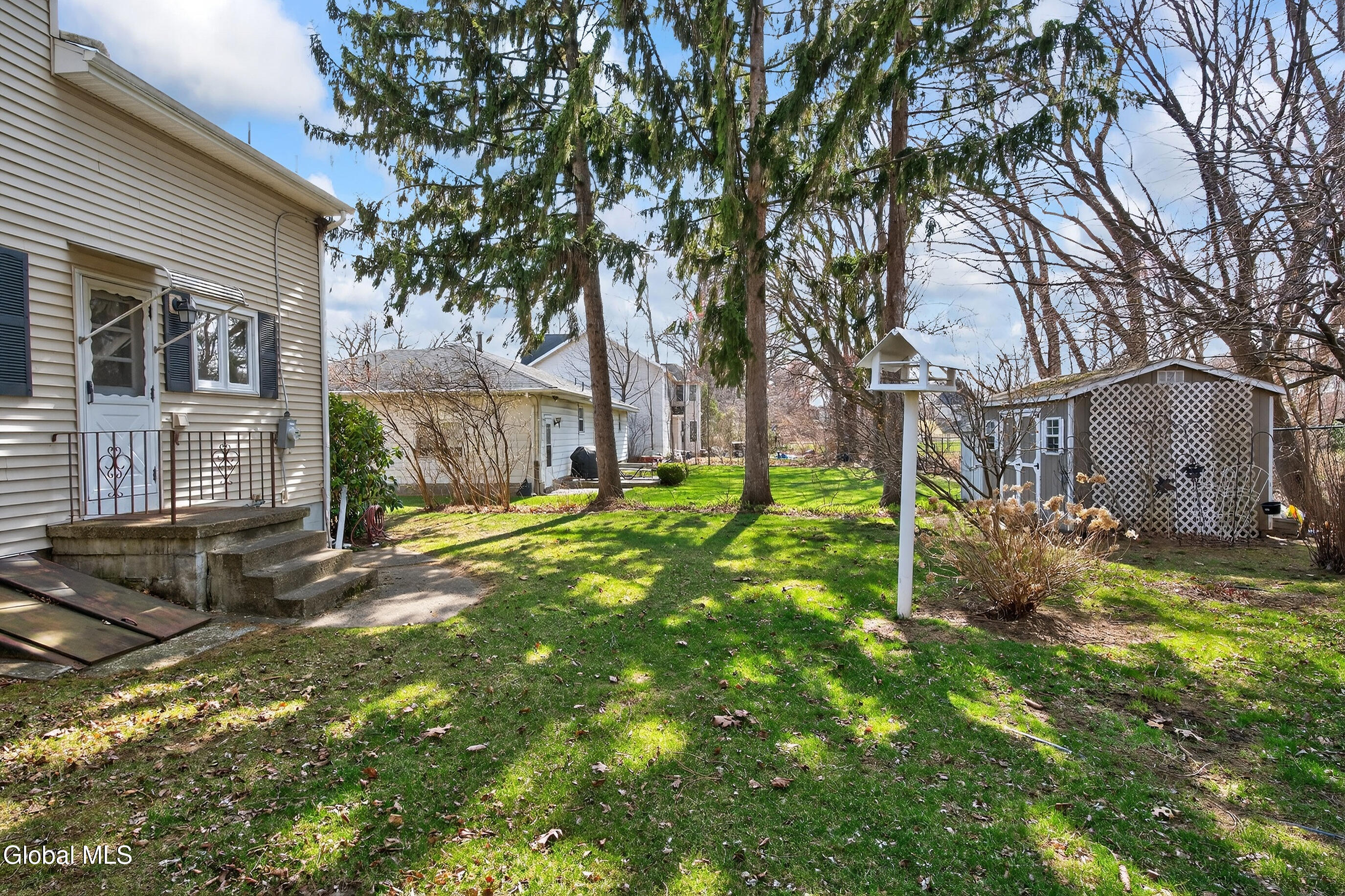 25 Alfred Drive Albany NY 12205