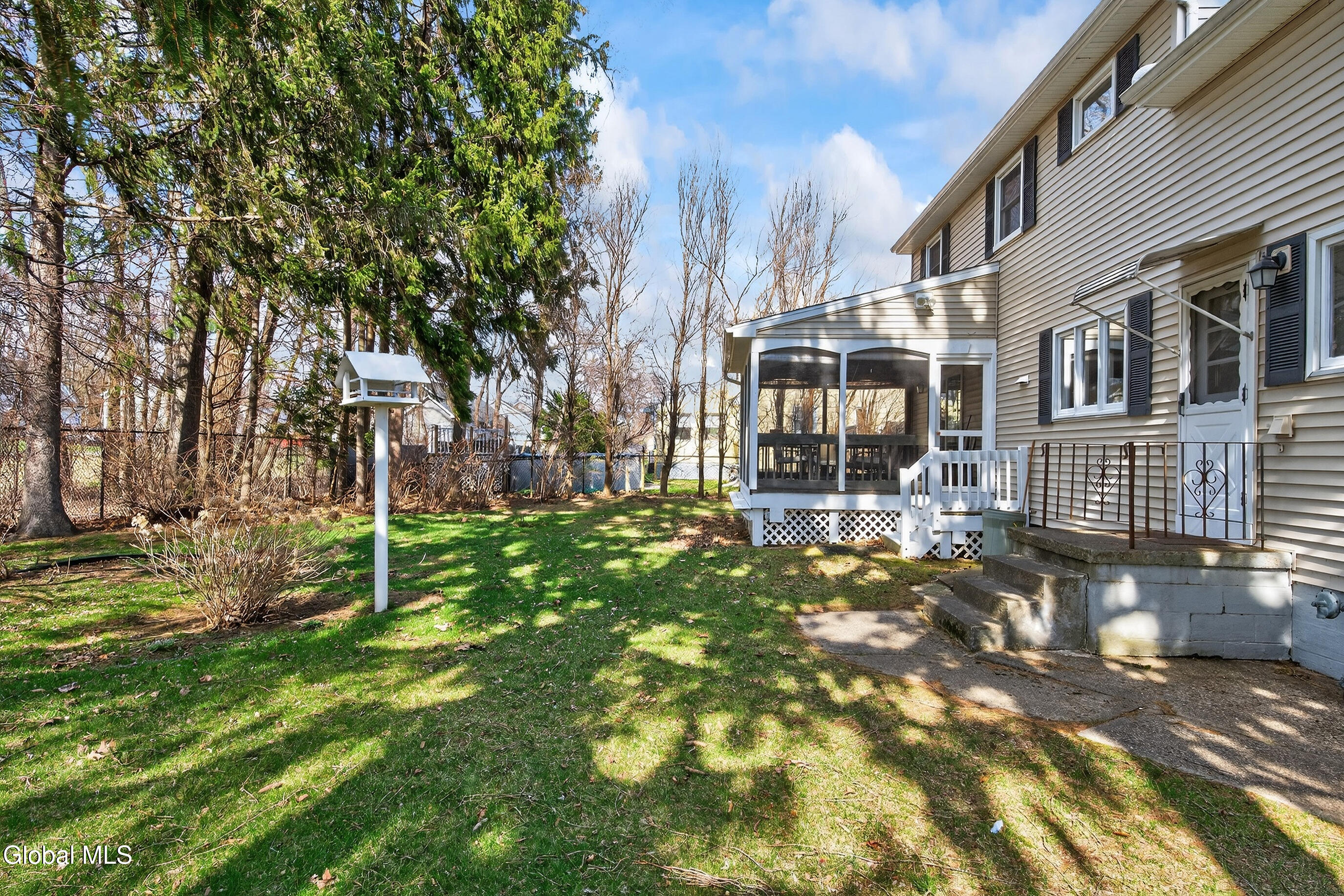 25 Alfred Drive Albany NY 12205
