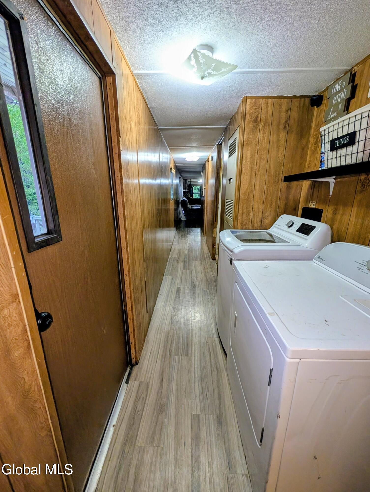 98 Primrose Lane Earlton NY 12058