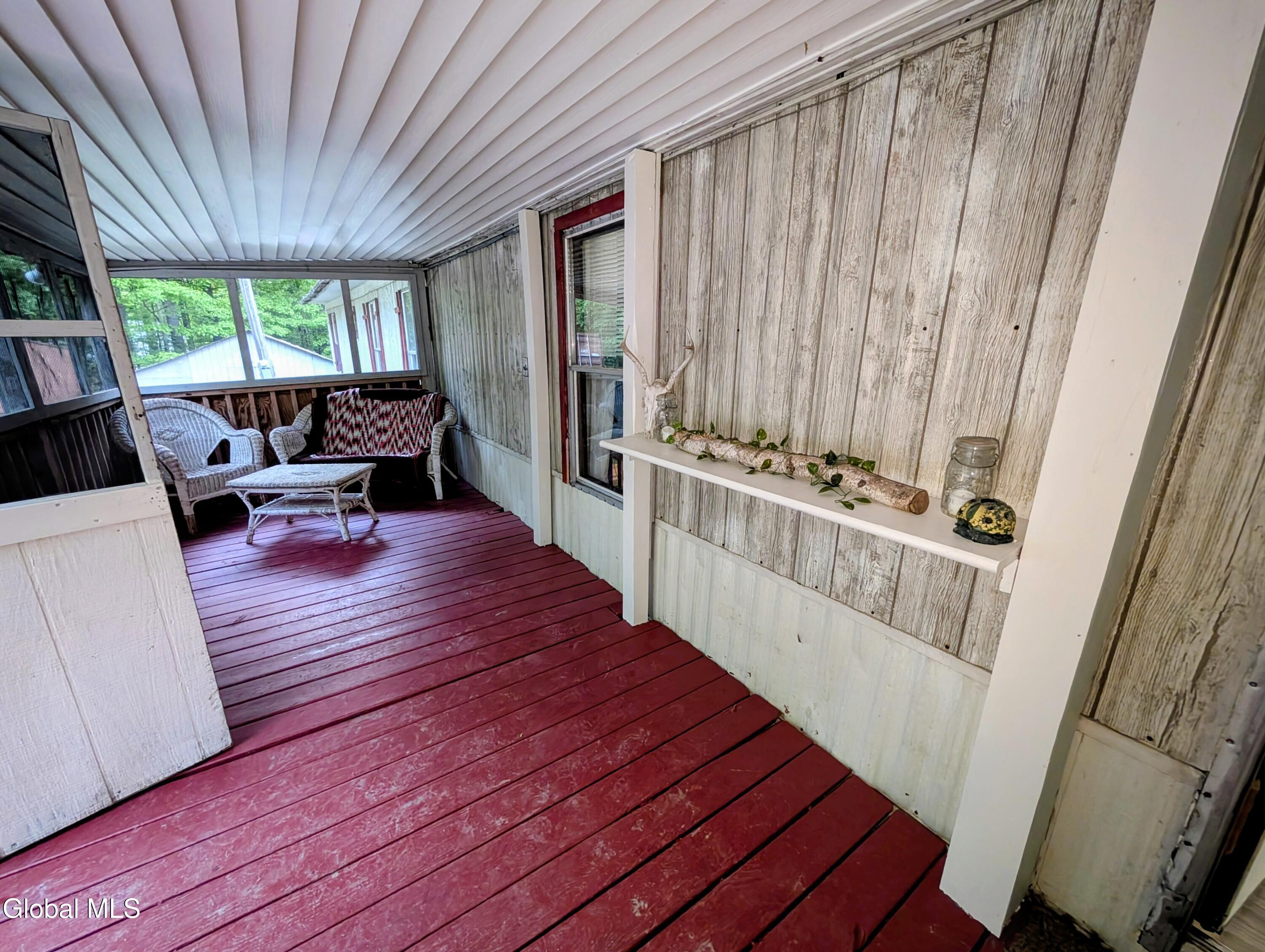98 Primrose Lane Earlton NY 12058