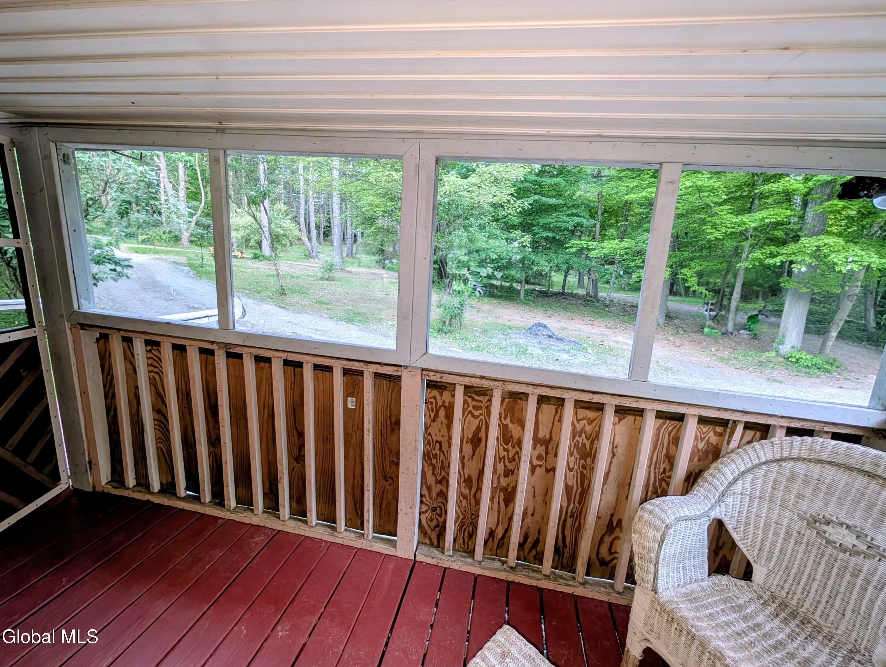 98 Primrose Lane Earlton NY 12058