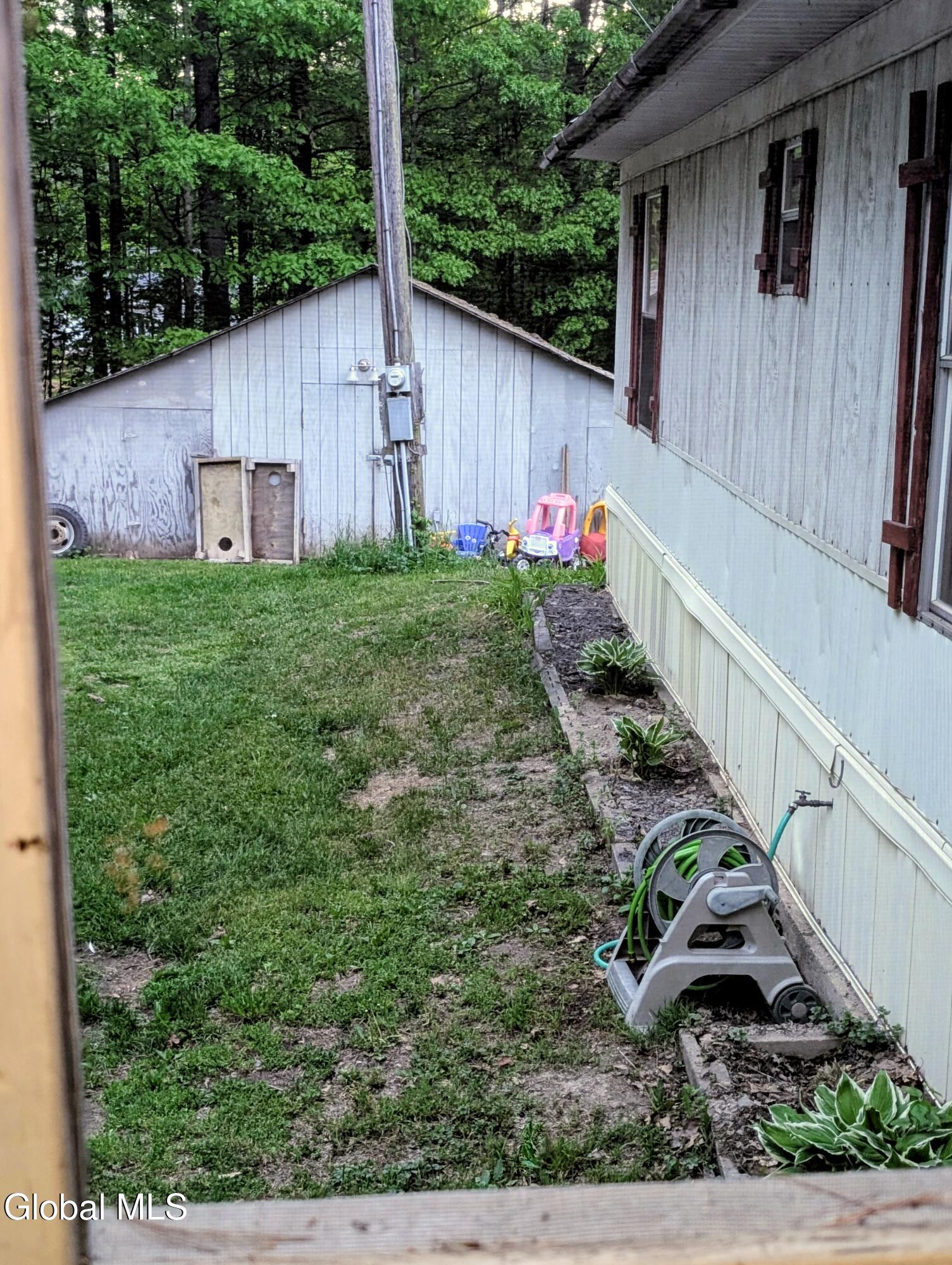 98 Primrose Lane Earlton NY 12058