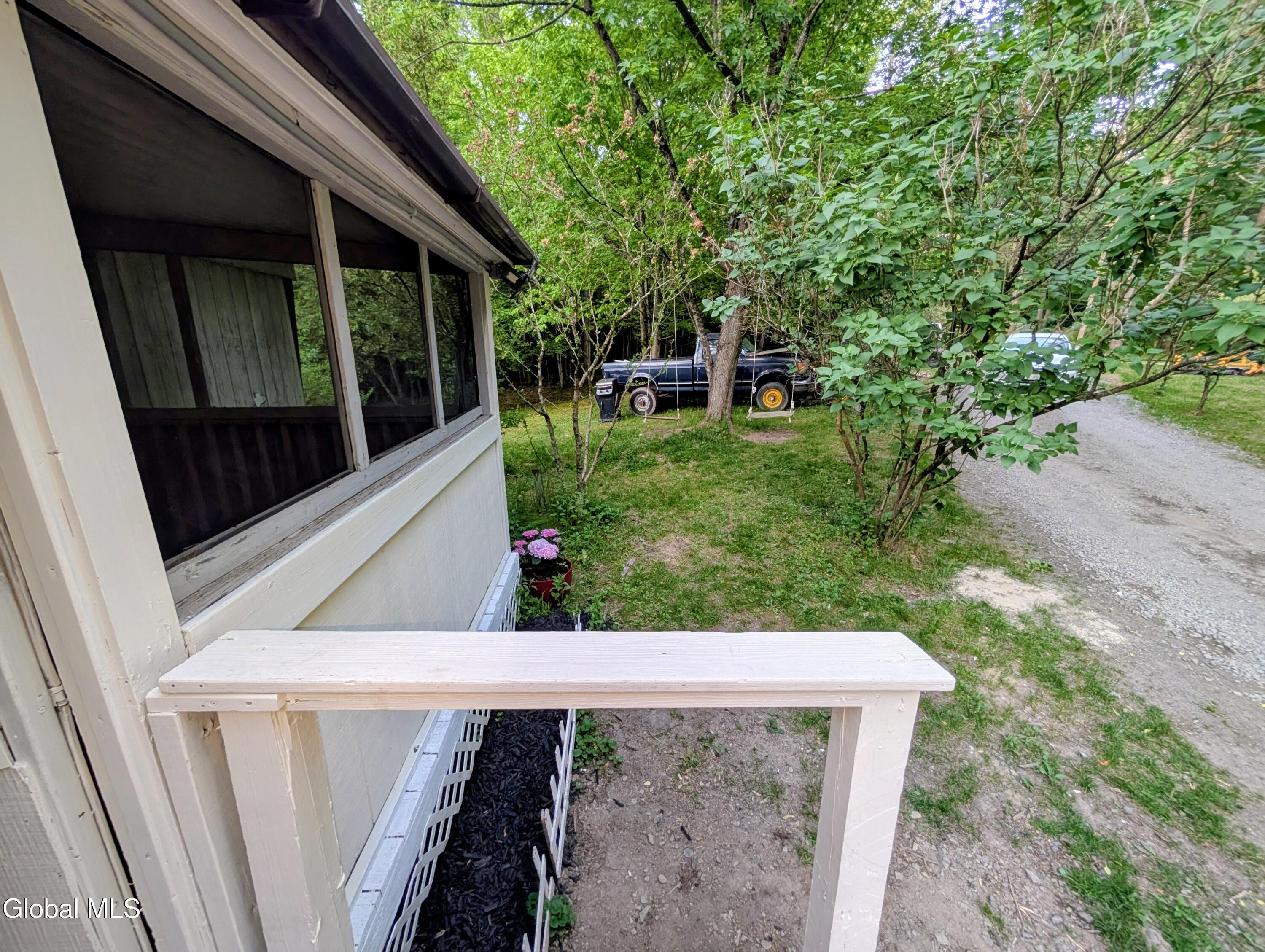 98 Primrose Lane Earlton NY 12058