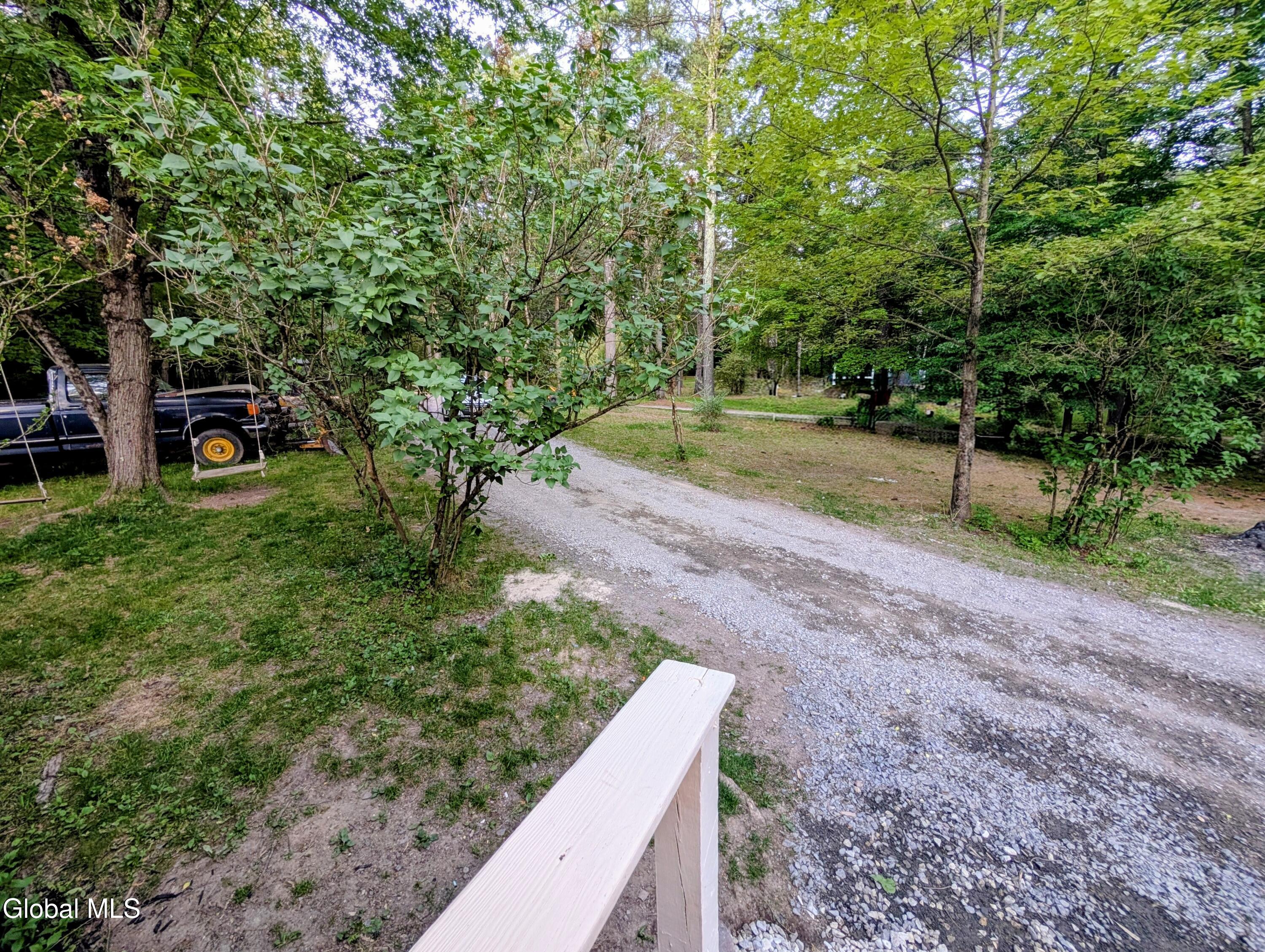98 Primrose Lane Earlton NY 12058