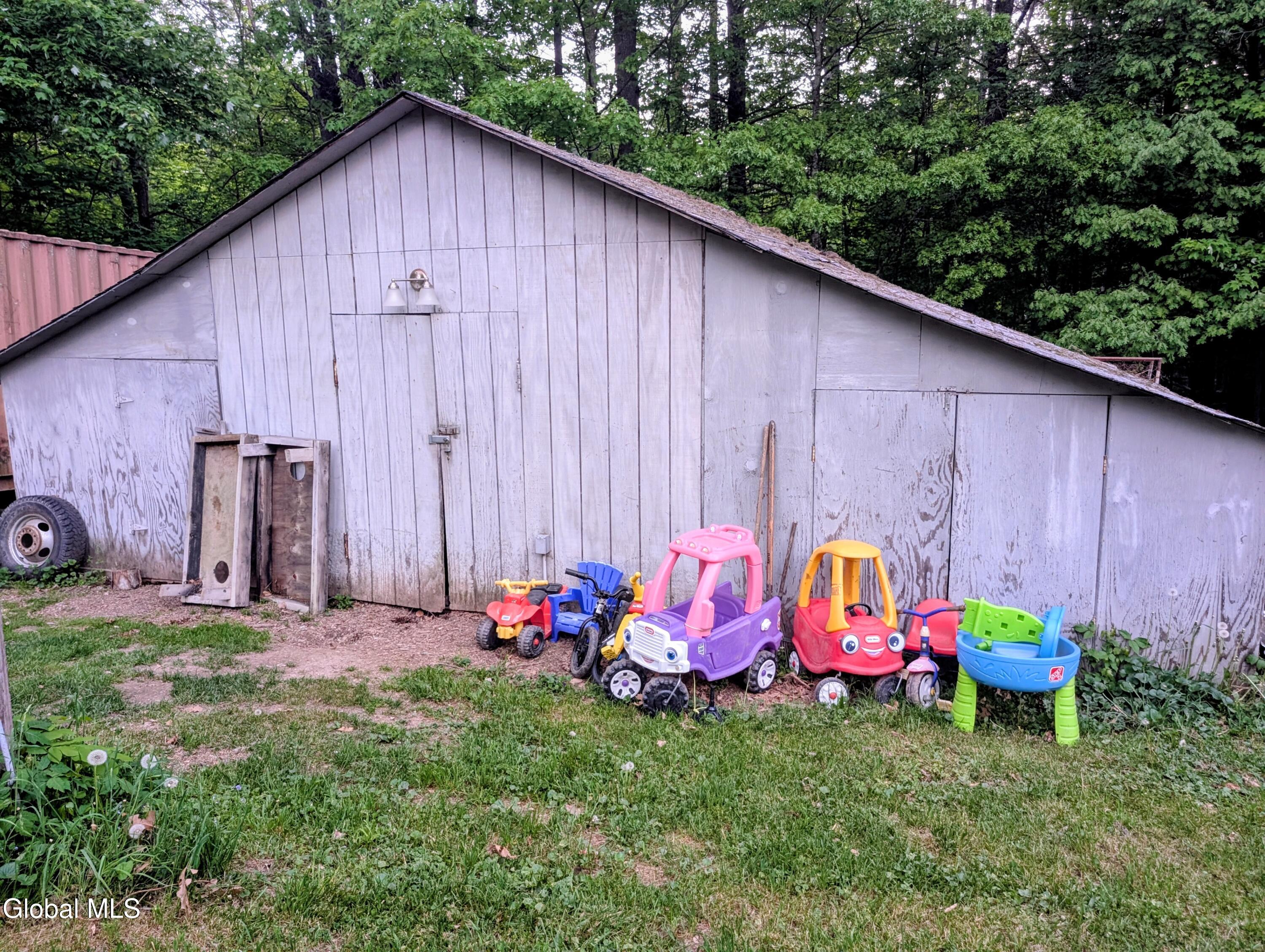 98 Primrose Lane Earlton NY 12058