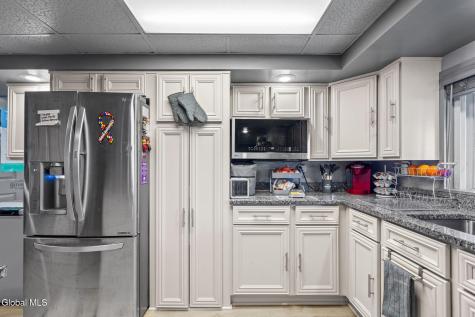 3 117th Street Troy NY 12182