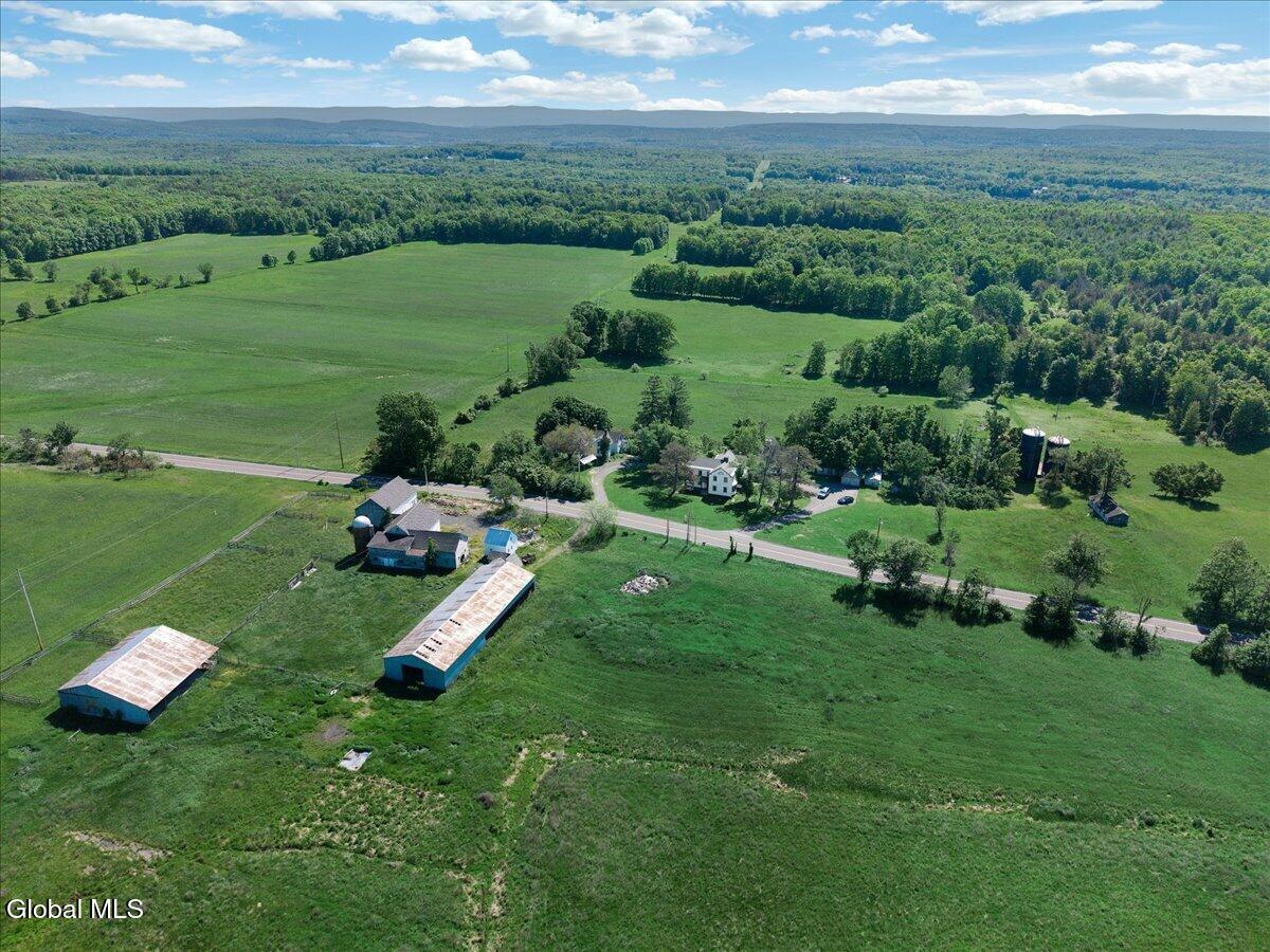 186 Cty Rt 411 L2.1 Greenville NY 12193