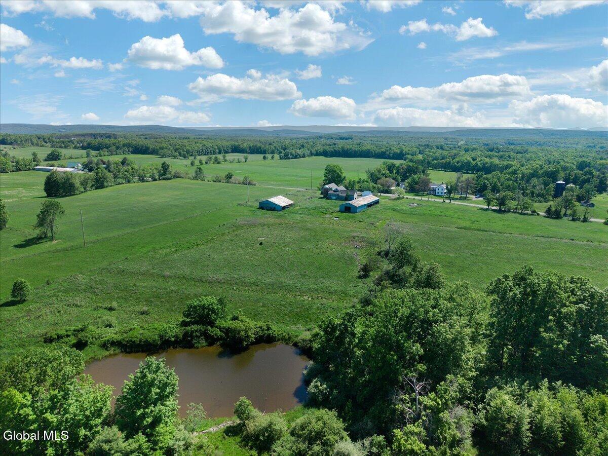 186 Cty Rt 411 L2.1 Greenville NY 12193