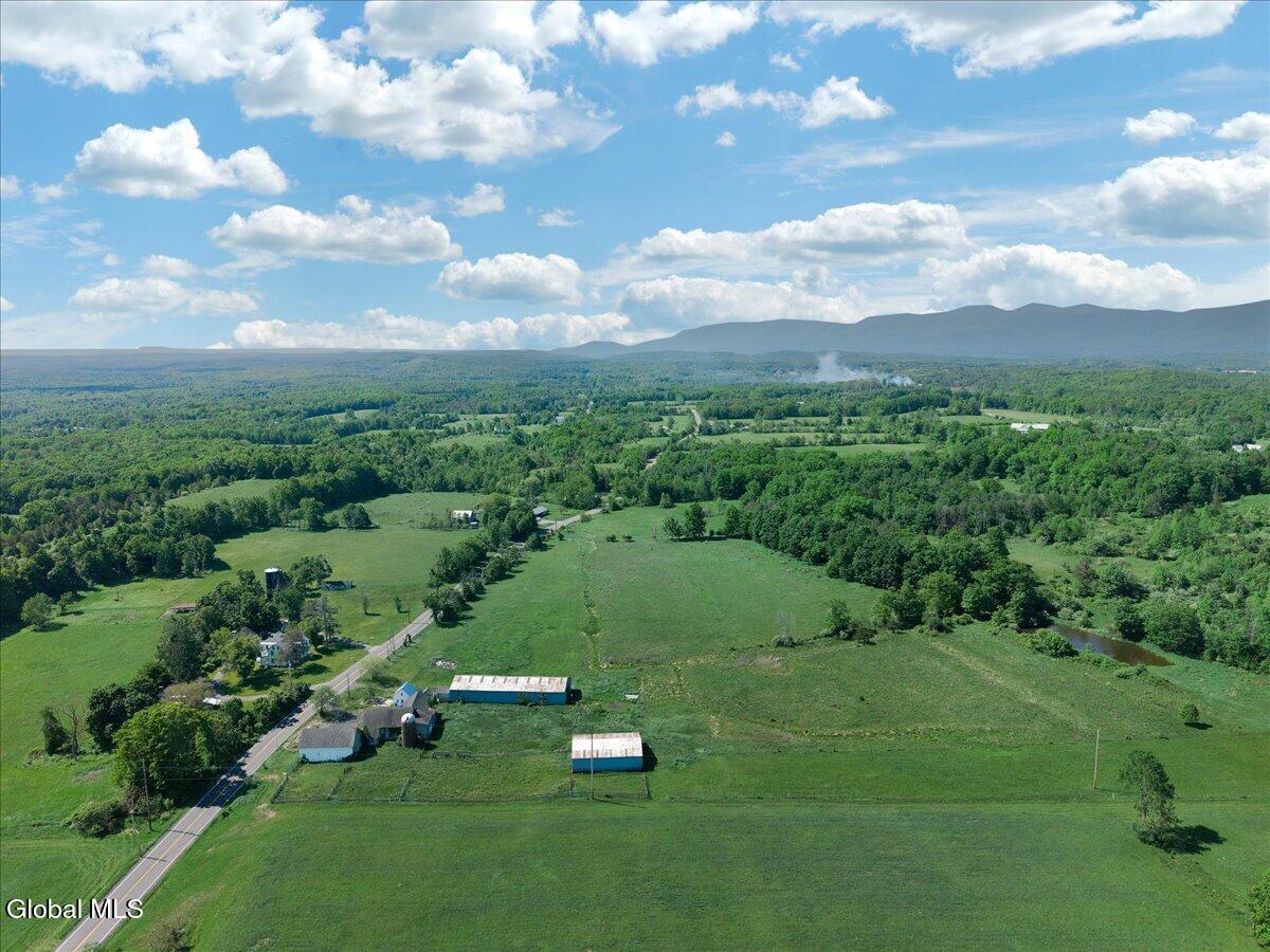 186 Cty Rt 411 L2.1 Greenville NY 12193