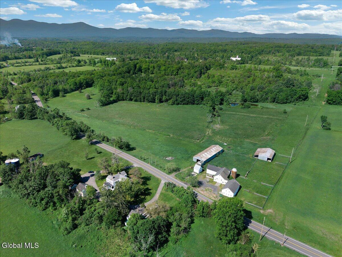 186 Cty Rt 411 L2.1 Greenville NY 12193