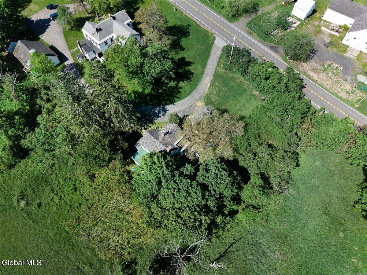 186 Cty Rt 411 L2.1 Greenville NY 12193