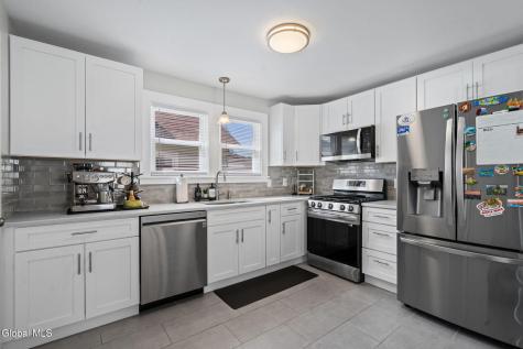 370 Princetown Road Schenectady NY 12306