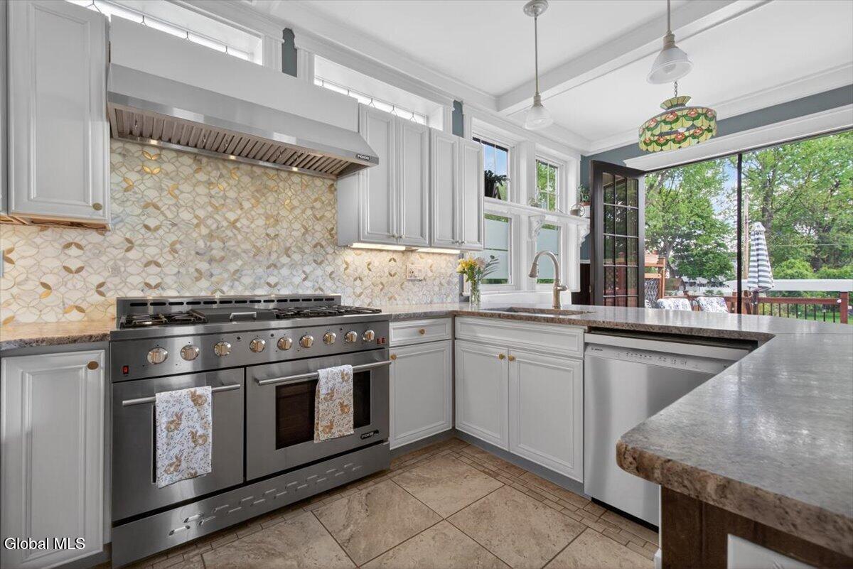65 Manning Boulevard Albany NY 12203
