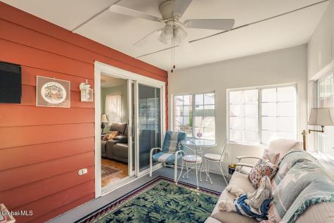 32 W 12th Avenue Gloversville NY 12078