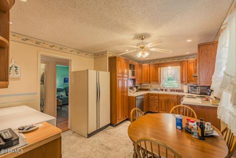 32 W 12th Avenue Gloversville NY 12078