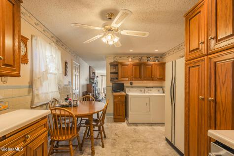 32 W 12th Avenue Gloversville NY 12078