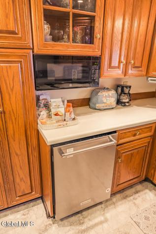 32 W 12th Avenue Gloversville NY 12078