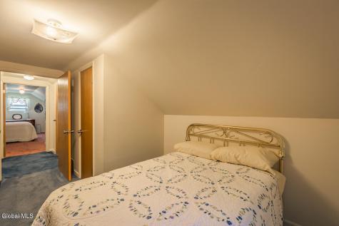 32 W 12th Avenue Gloversville NY 12078