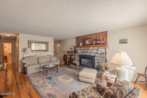 32 W 12th Avenue Gloversville NY 12078