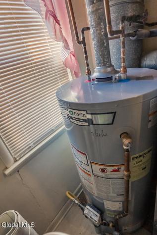 32 W 12th Avenue Gloversville NY 12078