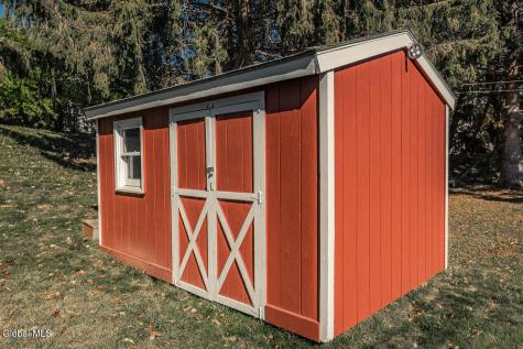 32 W 12th Avenue Gloversville NY 12078