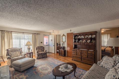 32 W 12th Avenue Gloversville NY 12078