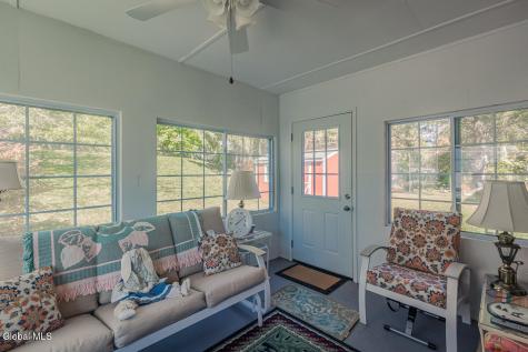 32 W 12th Avenue Gloversville NY 12078