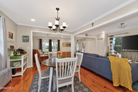 1528 Myron Street Niskayuna NY 12309