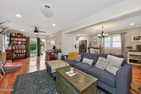 1528 Myron Street Niskayuna NY 12309