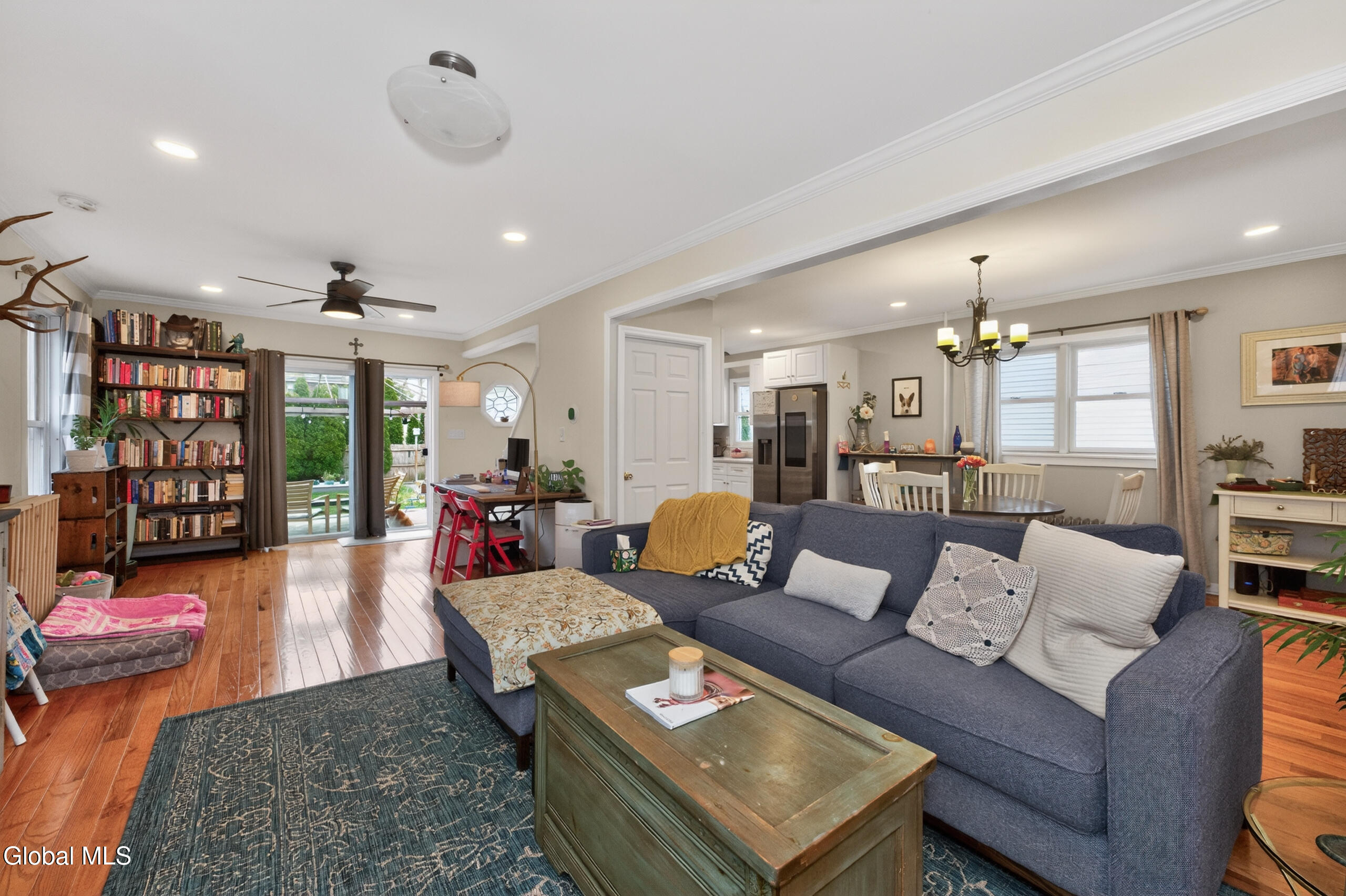 1528 Myron Street Niskayuna NY 12309